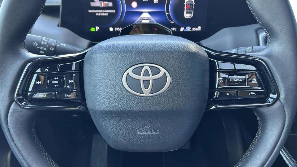 Toyota Urban Cruiser 61 Executive 5d
