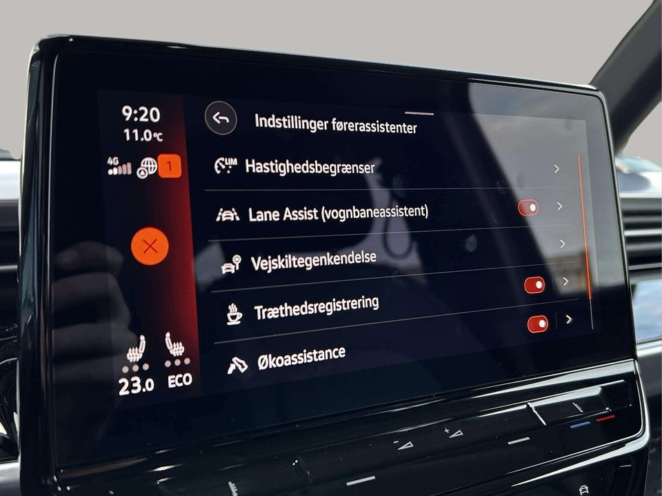 VW ID.Buzz 77 Pro SWB 5d