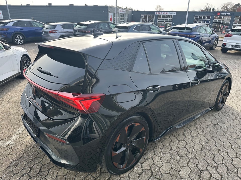 Cupra Born 59 e-Boost 5d