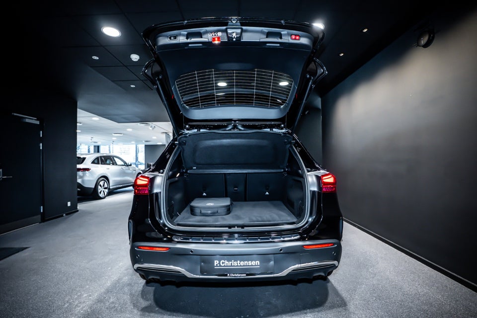 Mercedes EQA250+ AMG Premium 5d