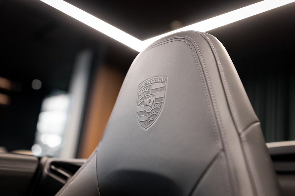 Porsche 911 Carrera 4S 3,0 Cabriolet PDK 2d