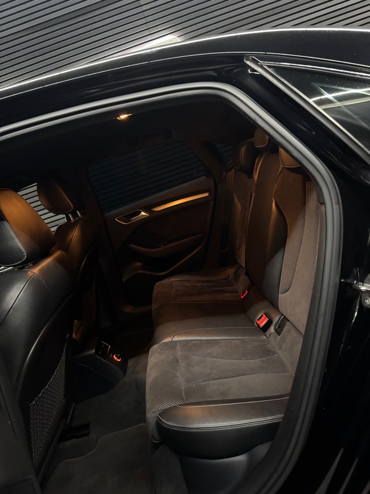 Audi A3 2,0 TDi 150 S-line 4d