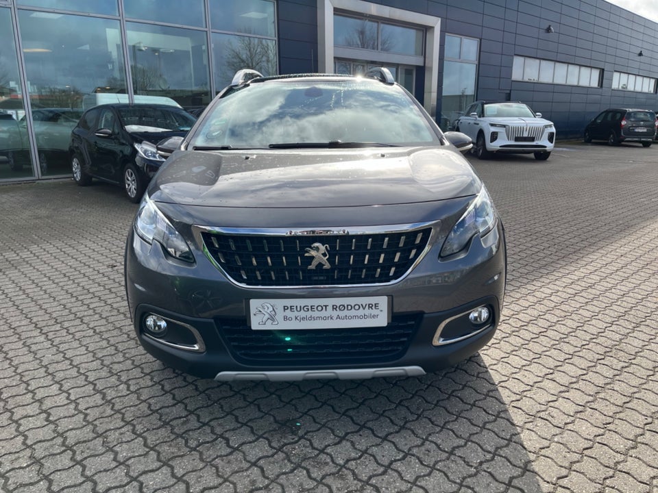 Peugeot 2008 1,2 e-THP 110 Desire Sky 5d