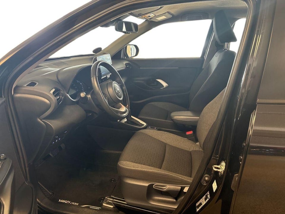 Toyota Yaris Cross 1,5 Hybrid Active Tech e-CVT 5d