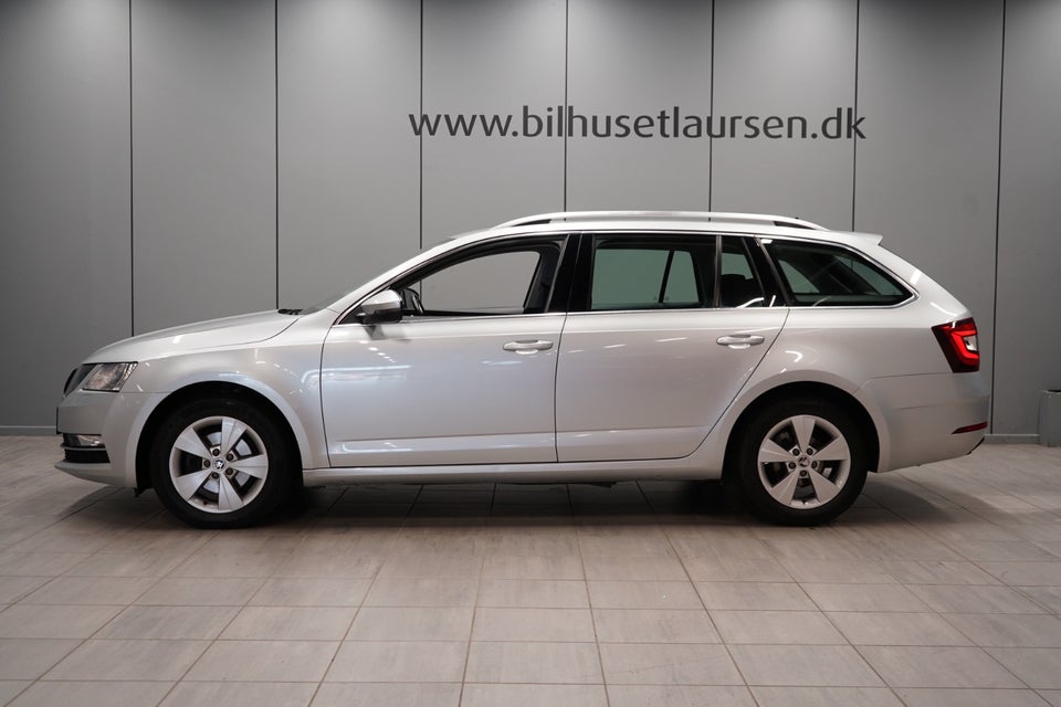 Skoda Octavia 2,0 TDi 150 Ambition Combi DSG 5d