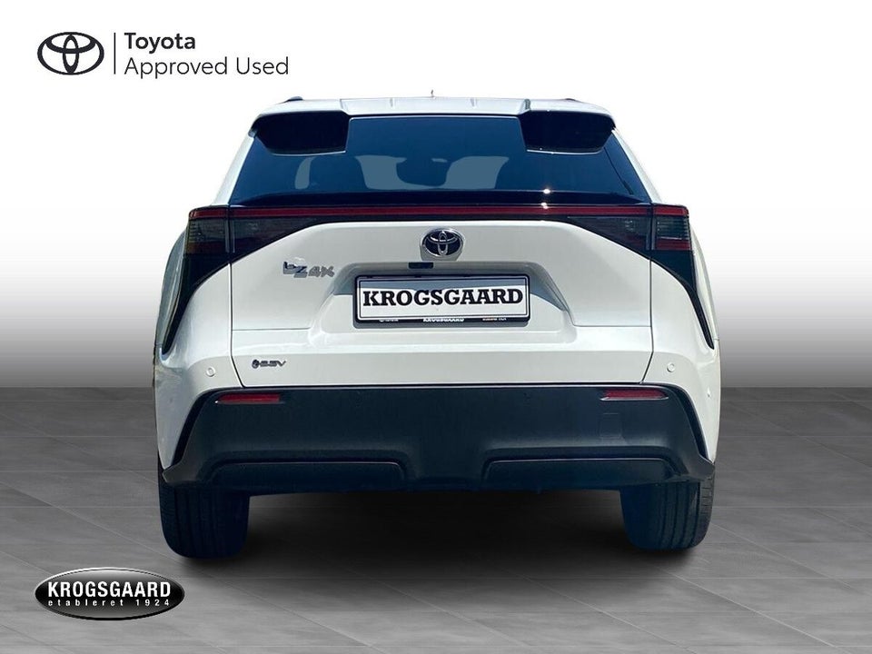 Toyota bZ4X 73 Executive 5d