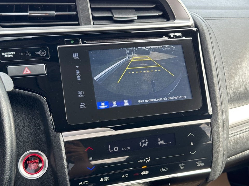 Honda Jazz 1,3 i-VTEC Elegance CVT 5d