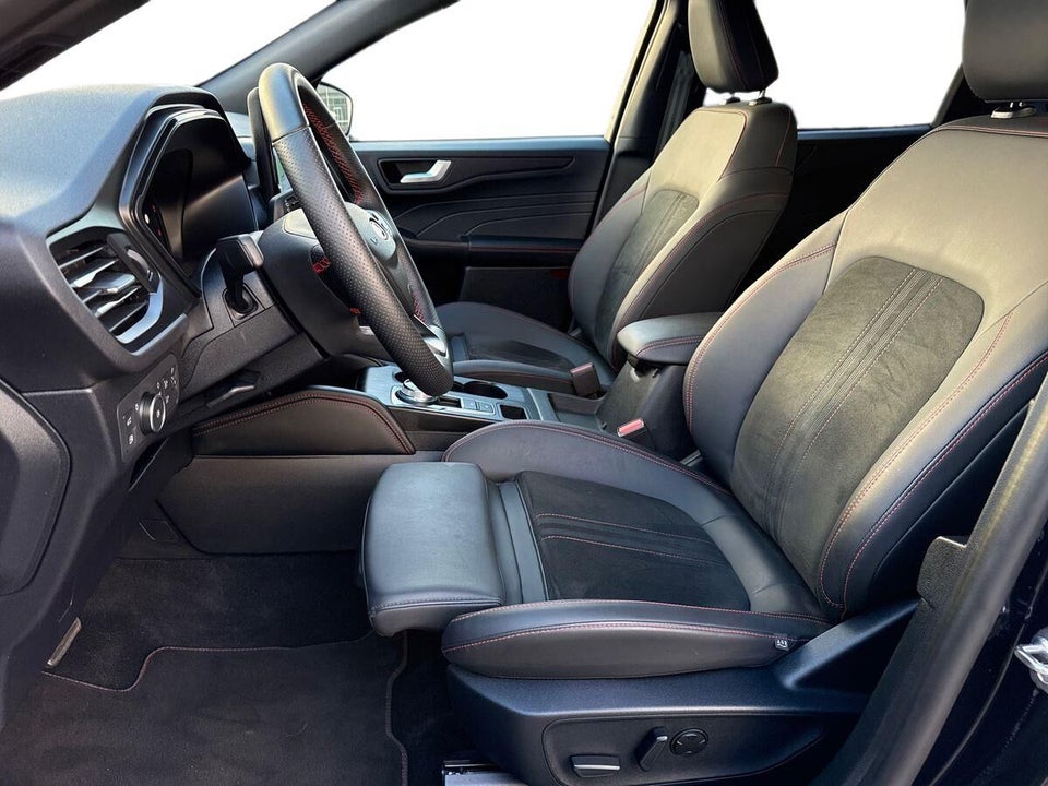 Ford Kuga 2,5 PHEV ST-Line X CVT 5d