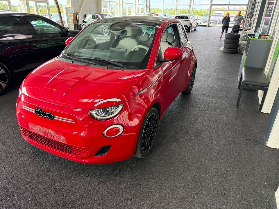 Fiat 500e 42 la Prima Sky 3d