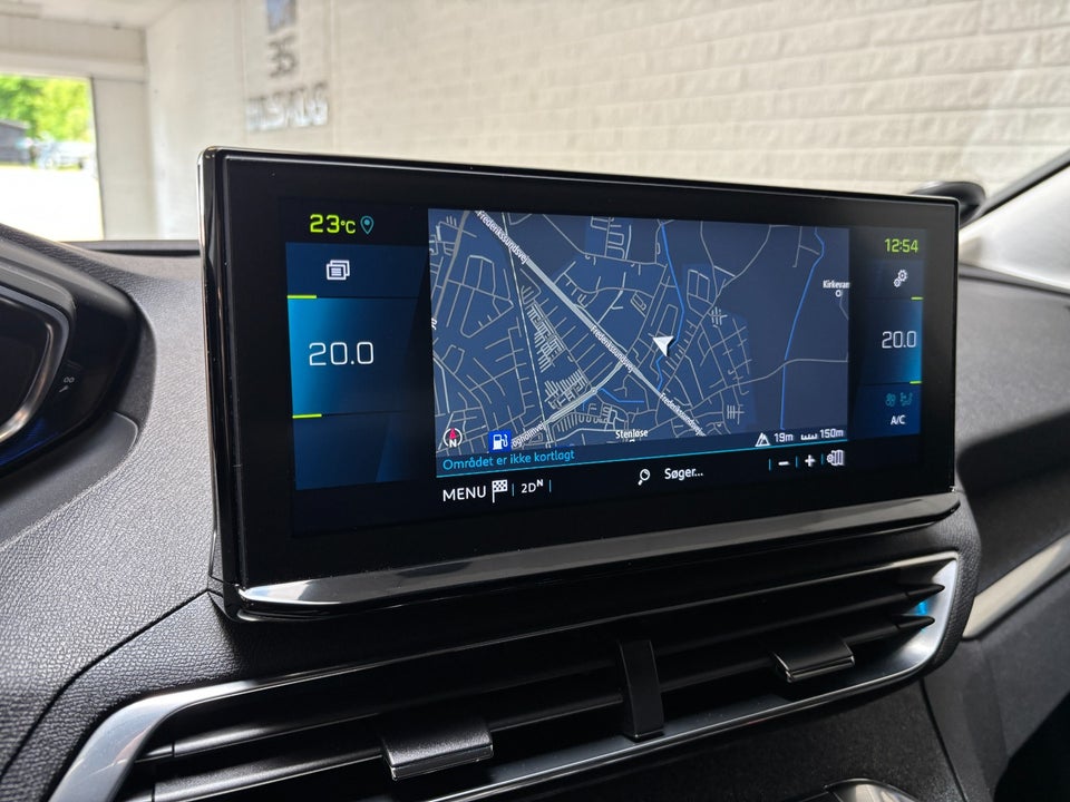 Peugeot 3008 1,6 Hybrid First Selection EAT8 5d