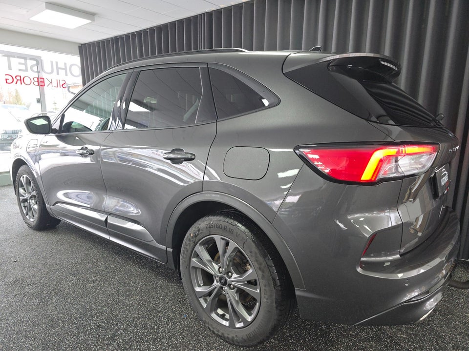 Ford Kuga 2,5 PHEV ST-Line X CVT 5d