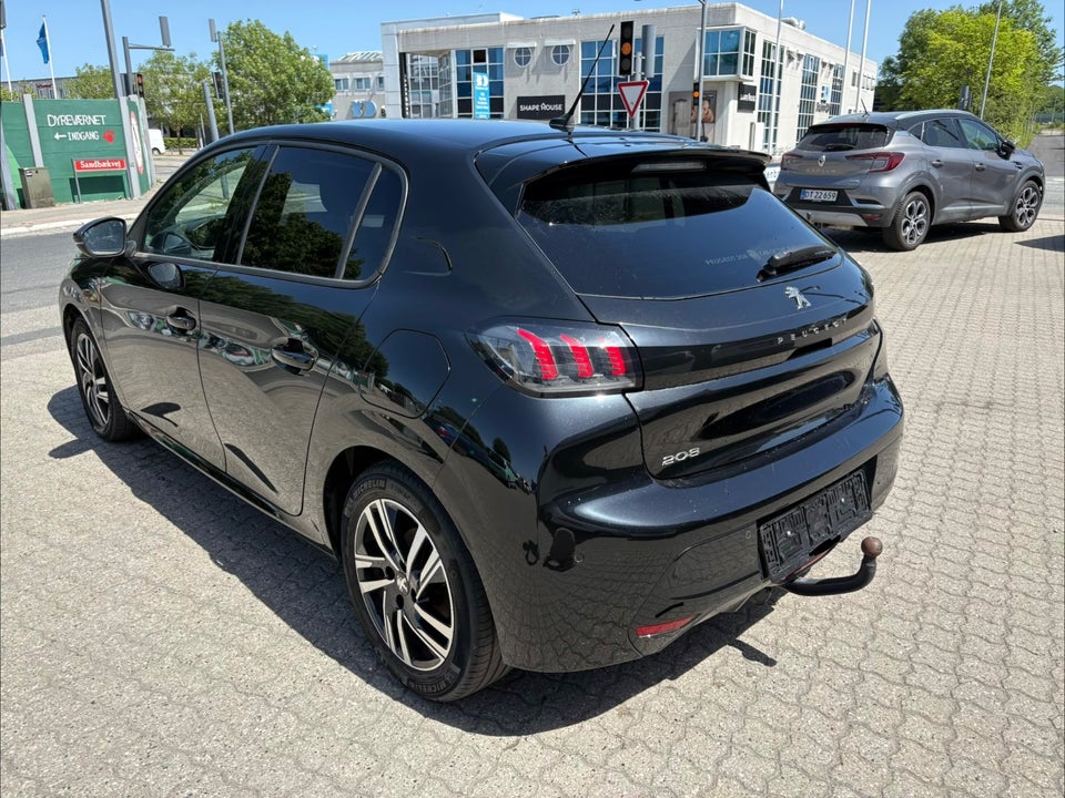 Peugeot 208 1,2 PureTech 100 Allure 5d