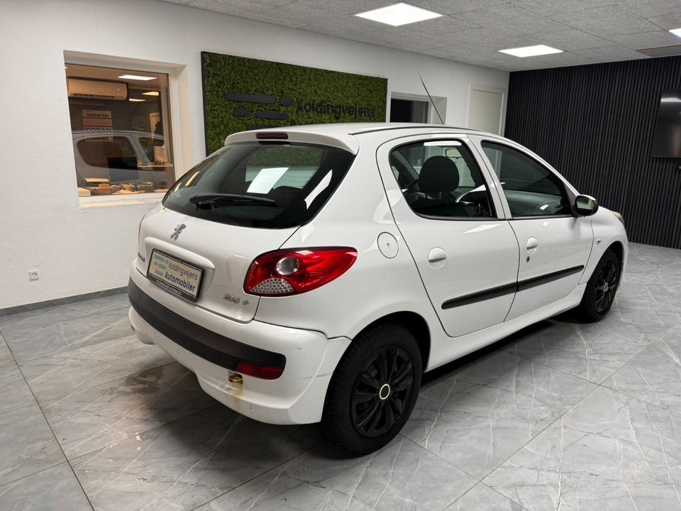 Peugeot 206+ 1,4 Comfort+ 5d