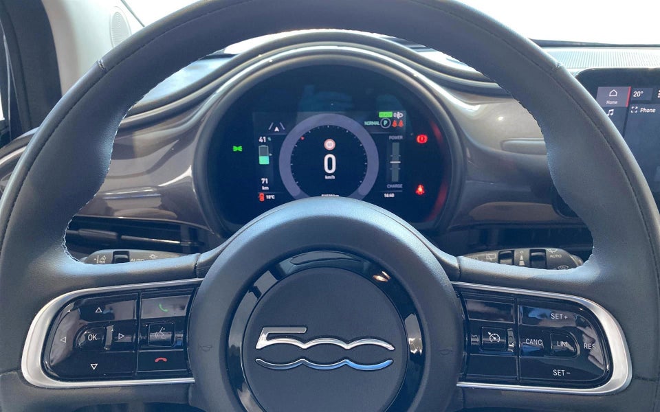 Fiat 500e 42 Icon 3d