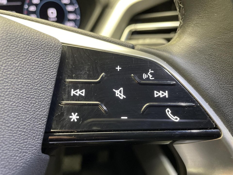 Audi Q4 e-tron 35  5d