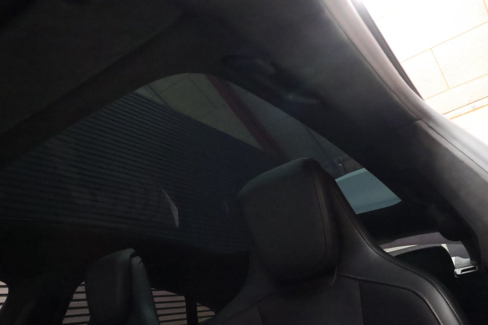 Porsche Taycan Turbo Performance+  4d