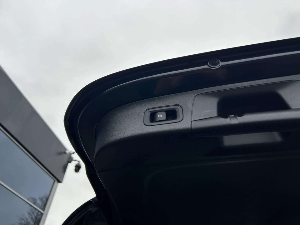 Mercedes EQA250+ Progressive 5d