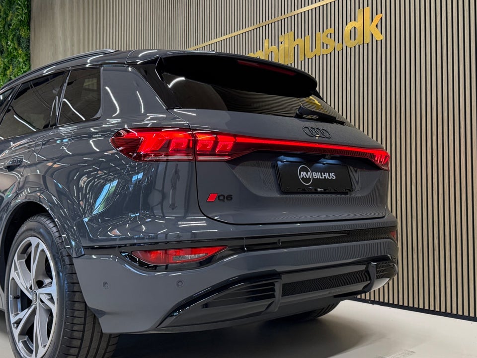 Audi Q6 e-tron Edition One S-line quattro 5d