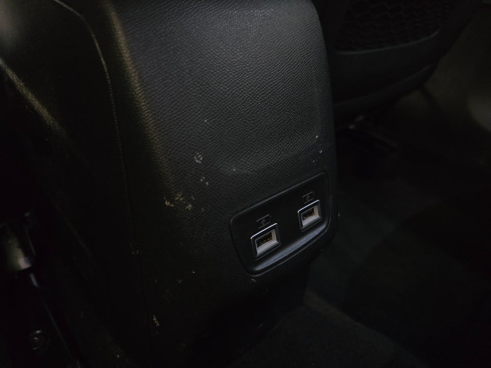 Peugeot e-208 50 GT 5d