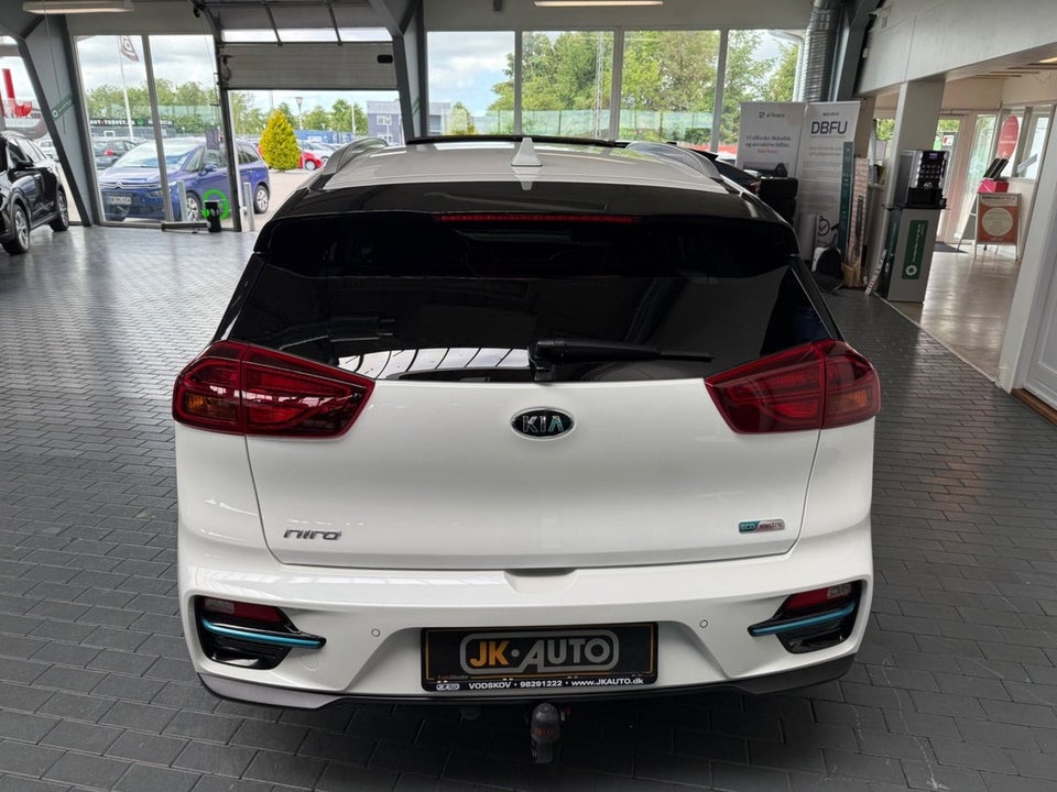 Kia e-Niro 64 Premium 5d