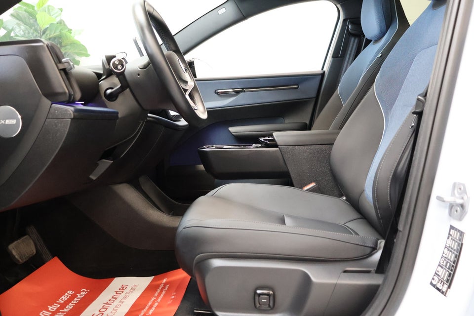 Volvo EX30 Extended Range Ultra 5d