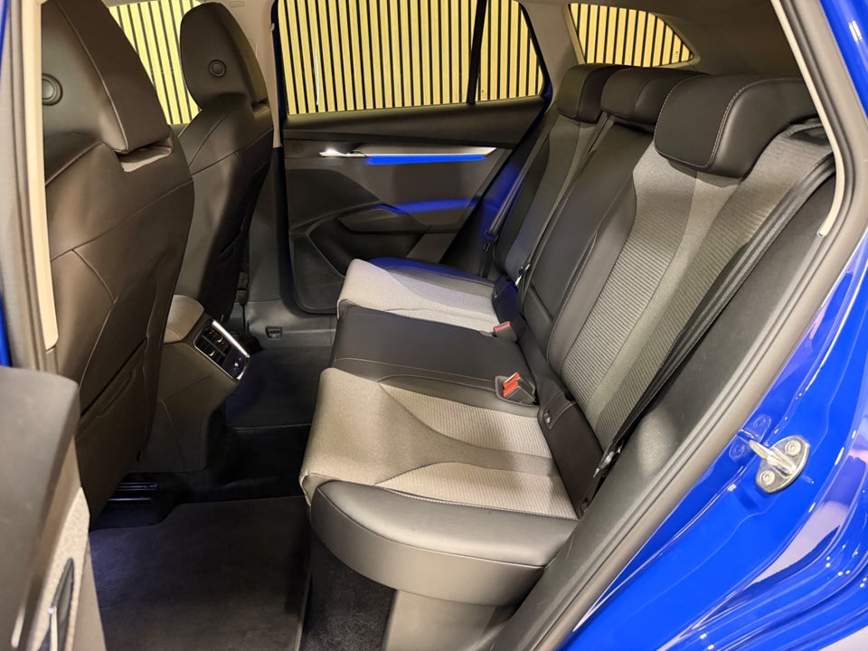 Skoda Enyaq 80 iV Loft 5d