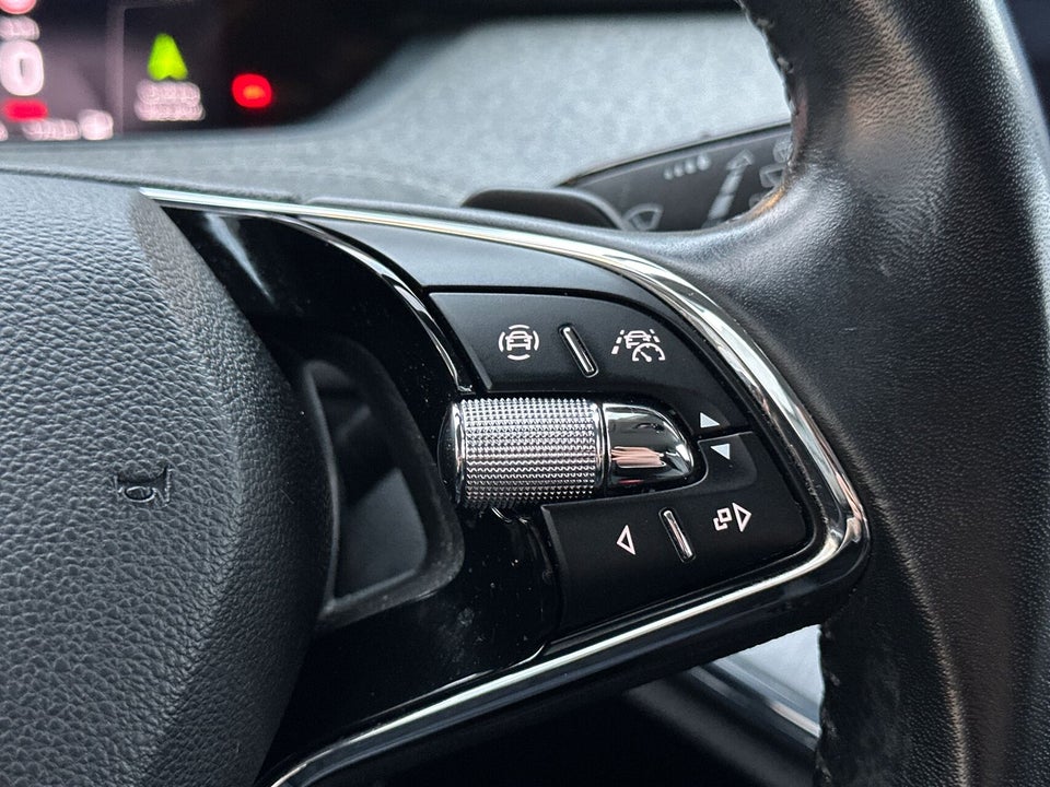 Skoda Enyaq 80 iV Loft 5d