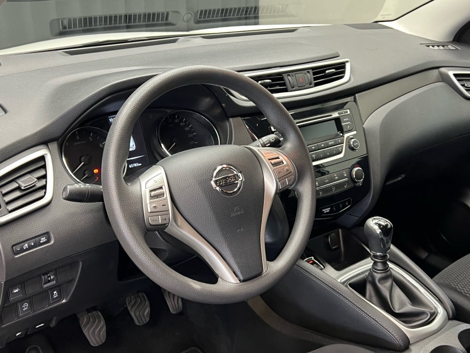 Nissan Qashqai 1,2 Dig-T 115 Visia 5d