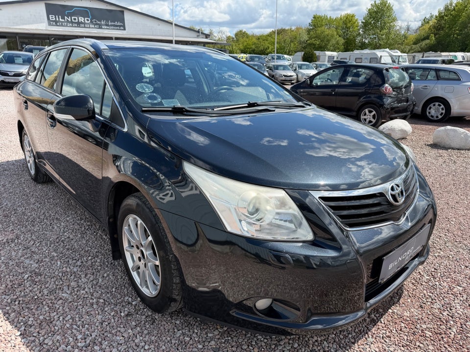 Toyota Avensis 1,8 VVT-i TX stc. 5d