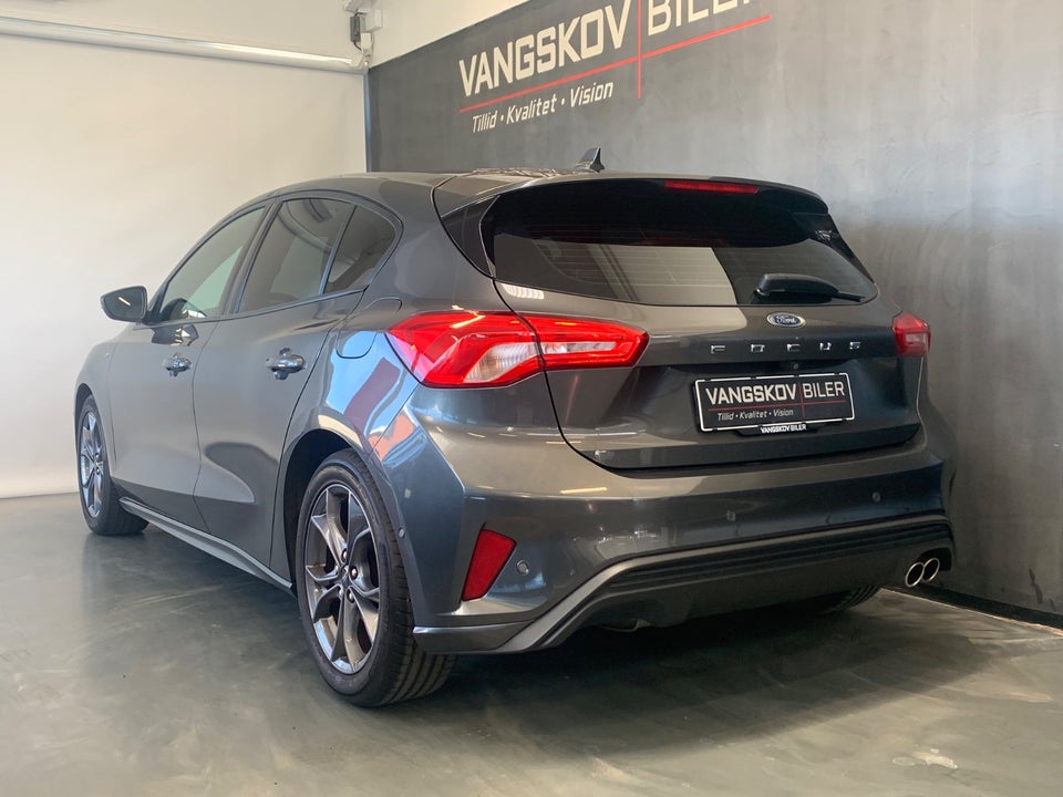 Ford Focus 1,0 EcoBoost ST-Line 5d