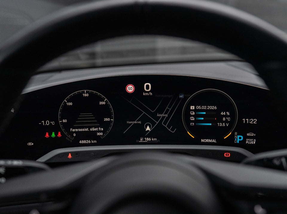 Porsche Taycan Performance+ 4d