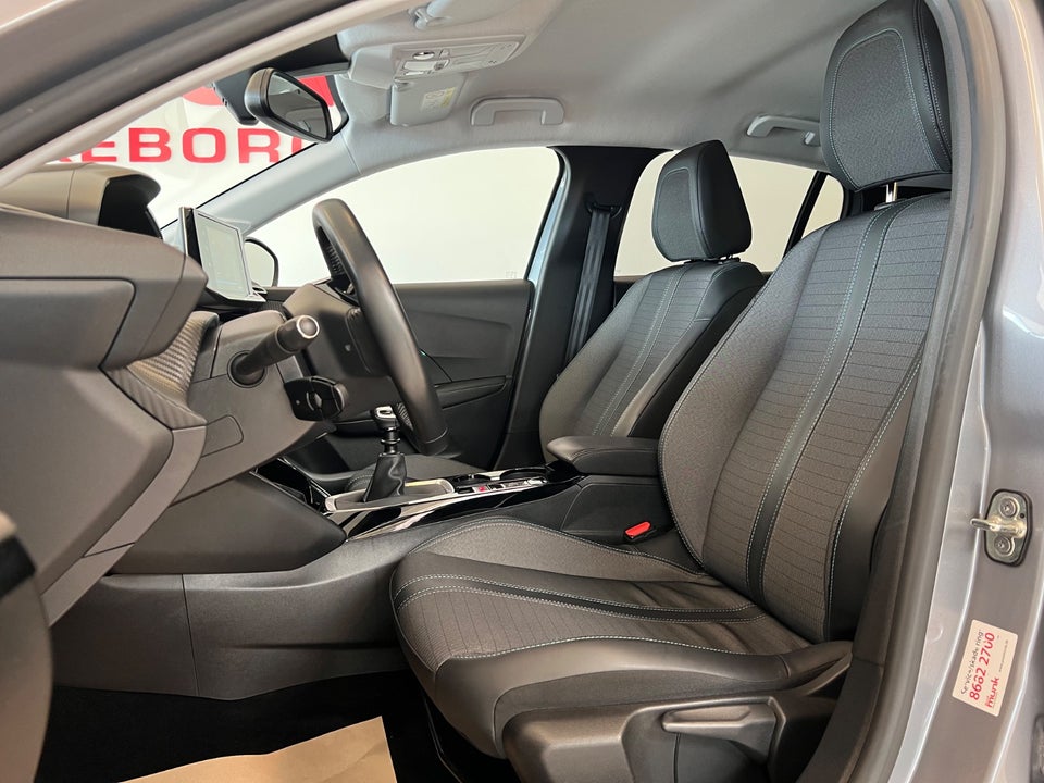 Peugeot 208 1,2 PureTech 100 Active 5d