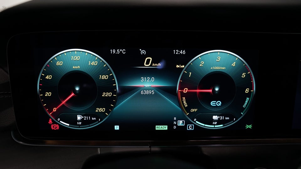 Mercedes E300 de 2,0 AMG Line stc. aut. 5d