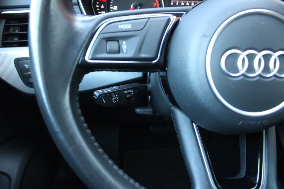 Audi A4 40 TFSi Sport Avant S-tr. 5d
