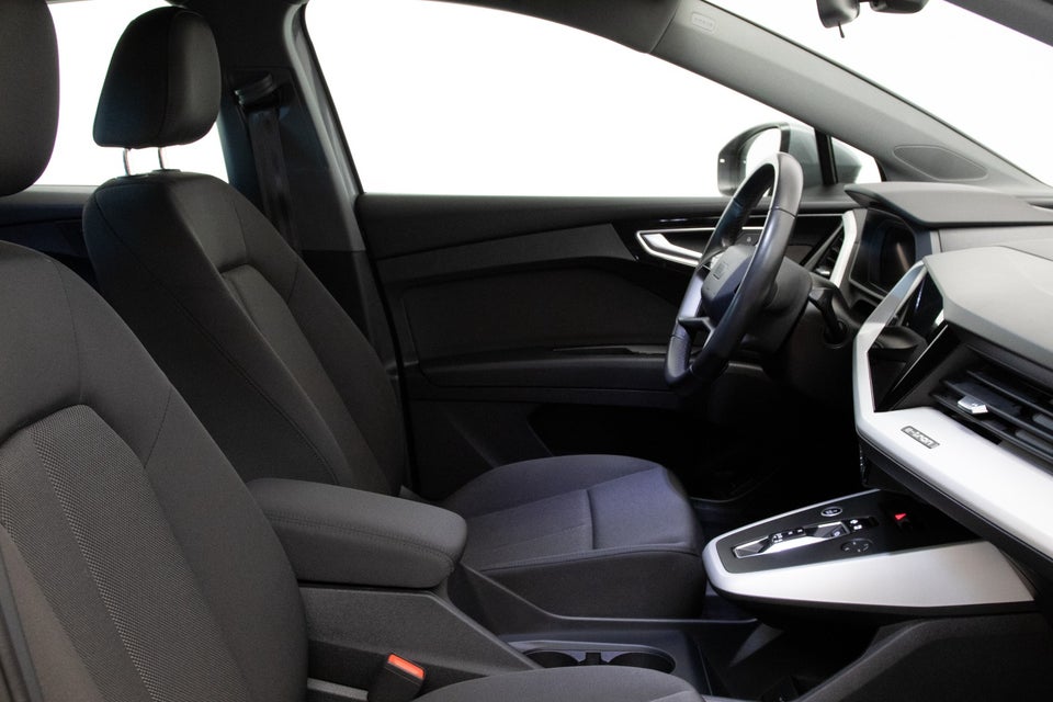 Audi Q4 e-tron 35 Advanced Sportback 5d