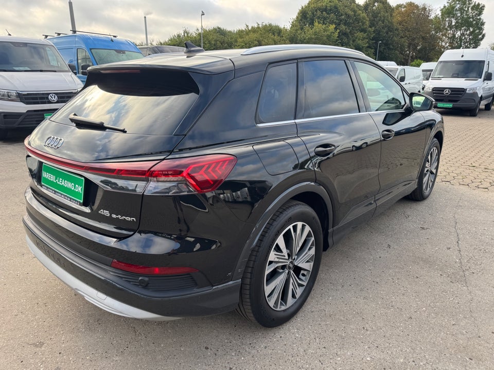 Audi Q4 e-tron 45 Progress Van 5d