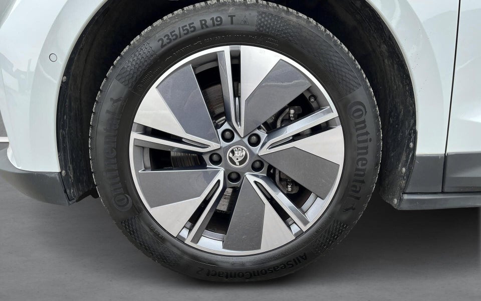 Skoda Enyaq 80 iV Loft 5d