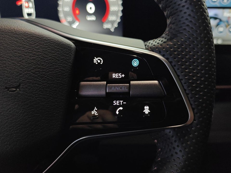 Nissan Ariya 87 Evolve 5d