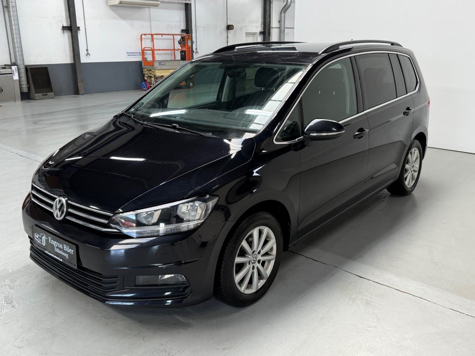 VW Touran 1,6 TDi 115 Highline DSG 7prs 5d