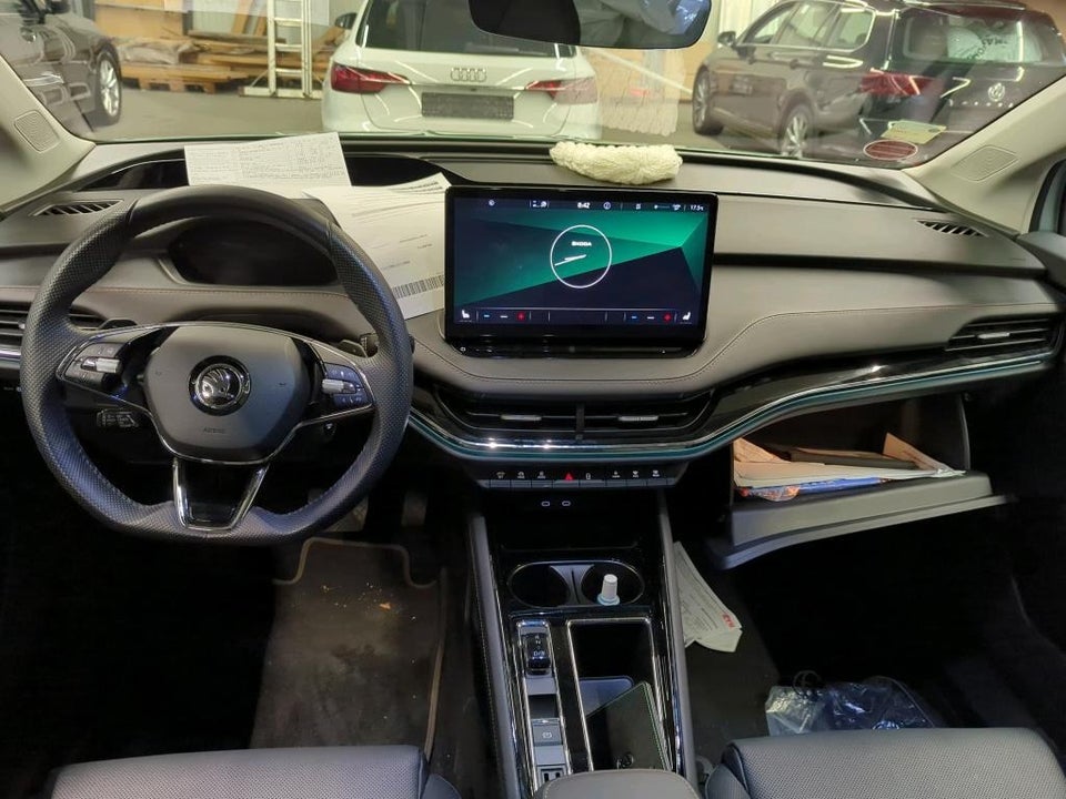 Skoda Enyaq 80 iV Plus Suite 5d