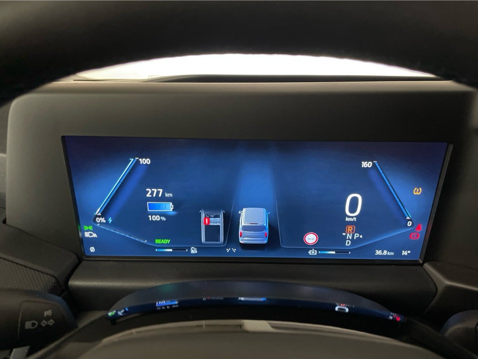 Ford E-Transit Custom 320L 64 Trend