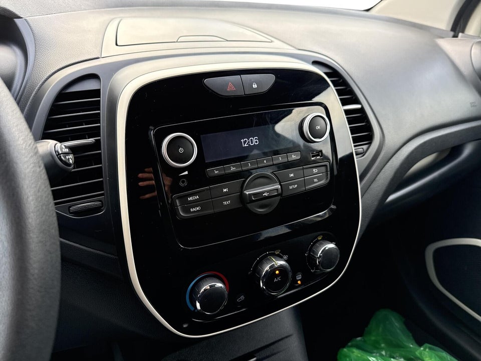 Renault Captur 0,9 TCe 90 Life 5d