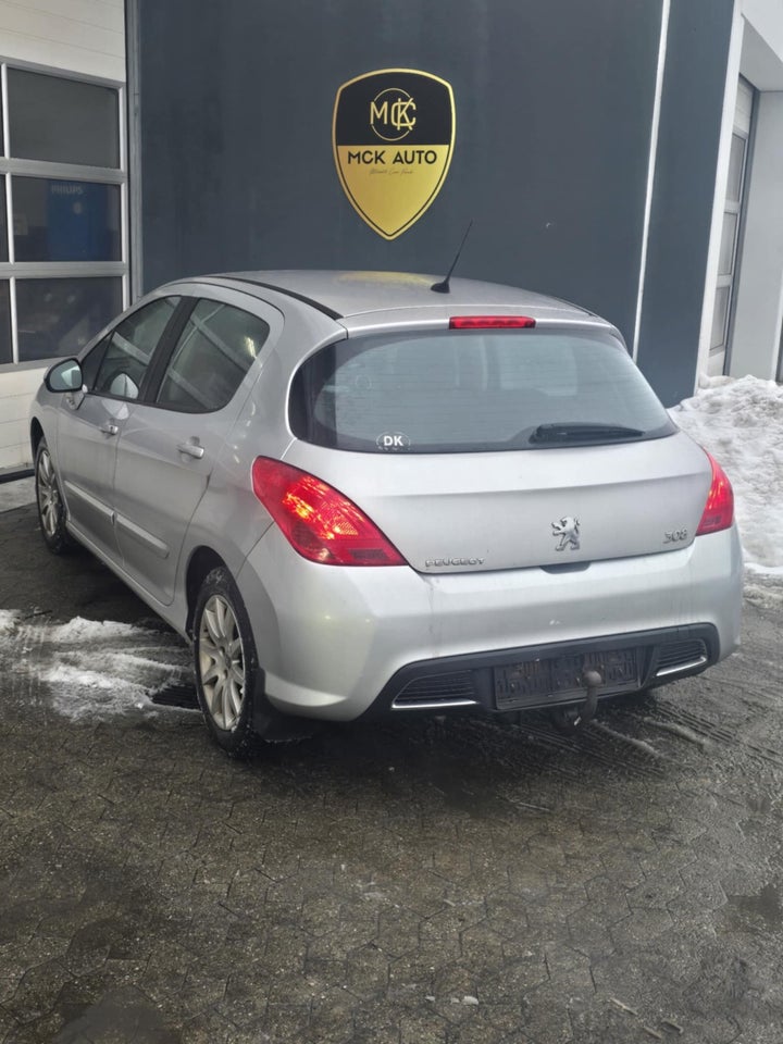 Peugeot 308 1,6 VTi Comfort+ 5d