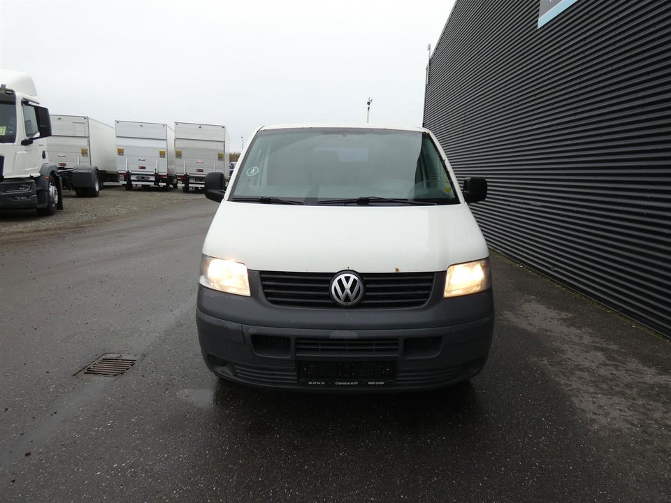 VW Transporter 1,9 TDi 102 lang 5d