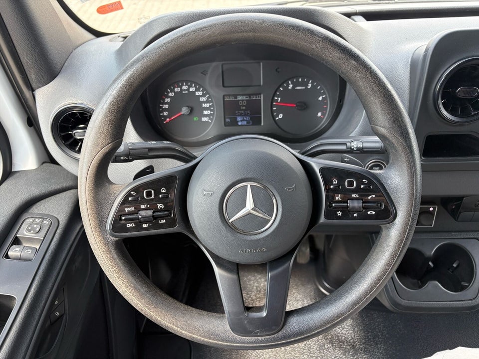 Mercedes Sprinter 214 2,2 CDi A2 Kassevogn aut. FWD