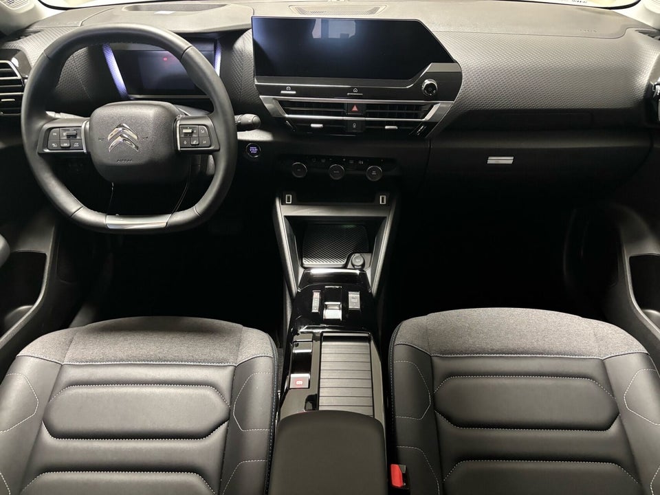 Citroën ë-C4 X 50 Shine 4d