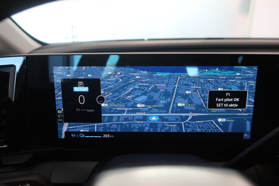 Renault Megane E-Tech 60 Techno 5d