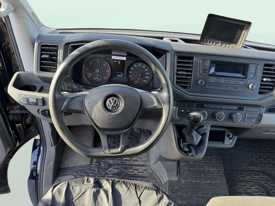 VW Crafter 30 2,0 TDi 140 Kassevogn L3H2