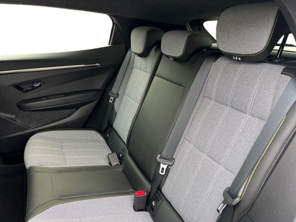 Renault Megane E-Tech 60 Techno 5d