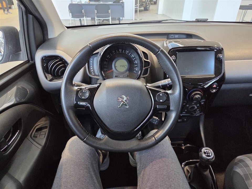 Peugeot 108 1,0 e-VTi 72 Selection 5d